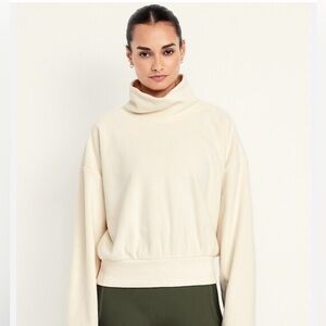 Old Navy mockneck sweatshirt
